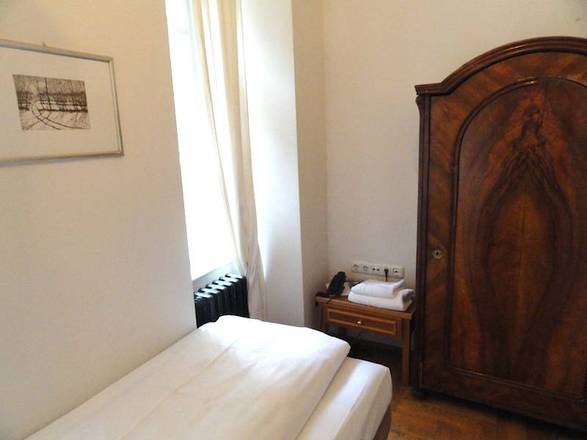 Hotel Mariandl, Munich