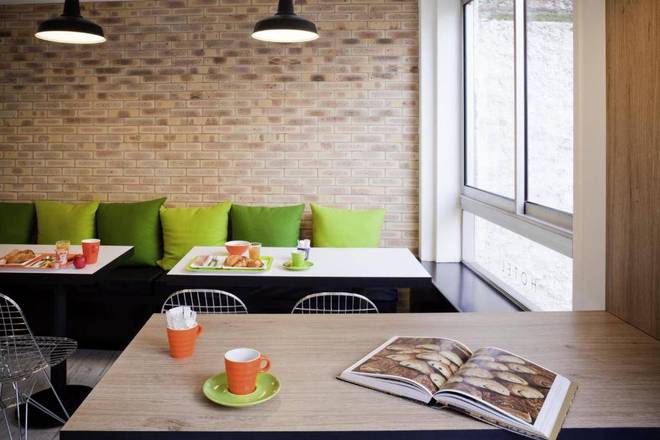 ibis Styles Paris Buttes Chaumont, Paris