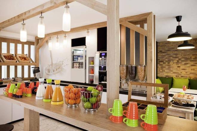 ibis Styles Paris Buttes Chaumont, Paris