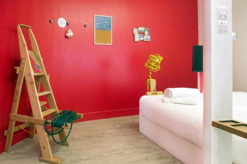 Qbic Hotel London City, London
