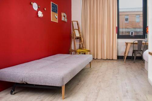 Qbic Hotel London City, London